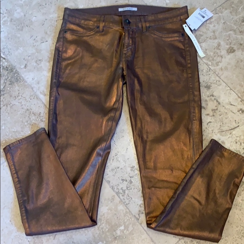 Bronze skinny leg jean